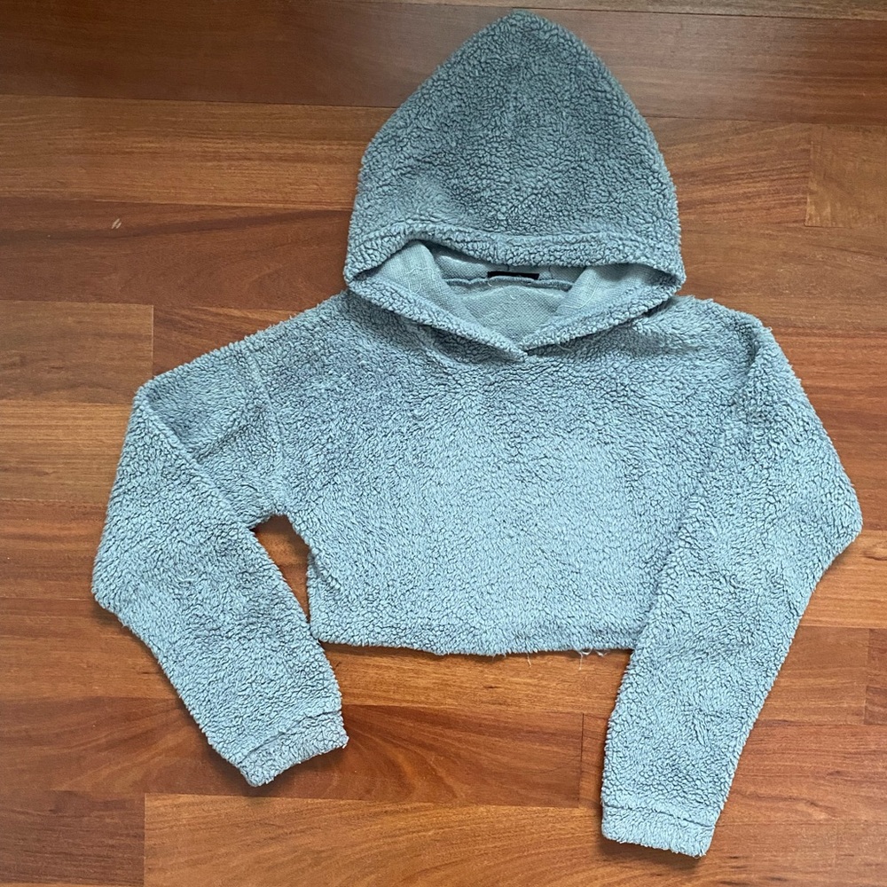 SHEIN GREY CROPPED FLUFFY HOODIE